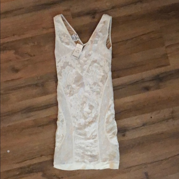 NWT BEBE mini dress P/S - Picture 3 of 4